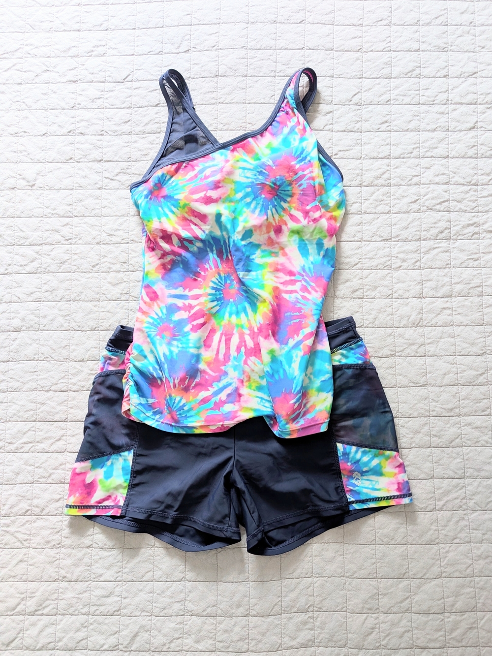 Colorful Tie-Dye Tankini Top with Swim Short